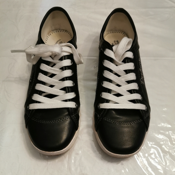 Dockers by Gerli Black Faux Leather Sneakers - Picture 3 of 7